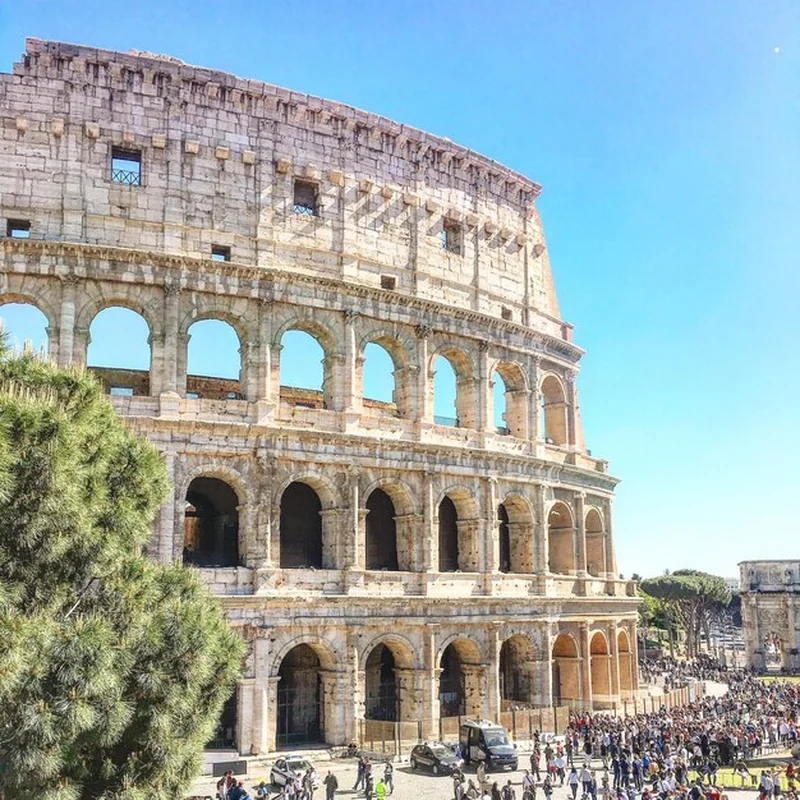 Ile kosztuje bilet do Koloseum? Godziny otwarcia i wstęp