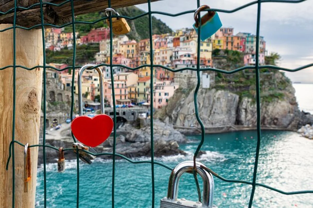 Panorama Manarolli w Cinque Terre Park Narodowy