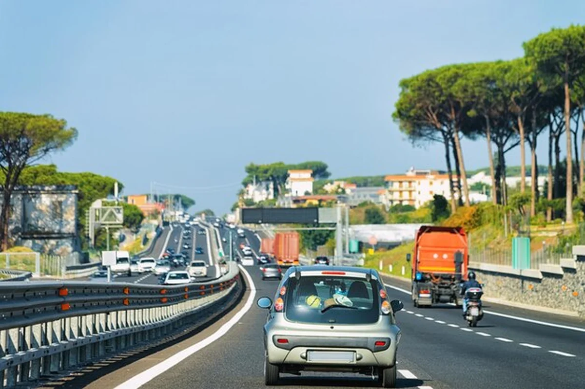 Samochody na włoskich drogach