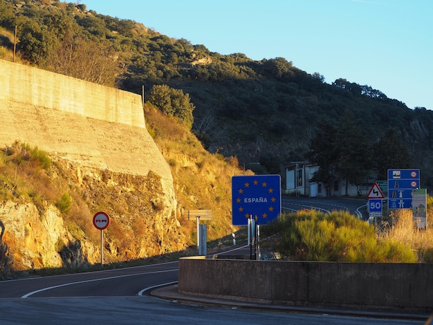 Ile kosztują autostrady we Włoszech? Sprawdź opłaty na 2025